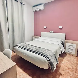 https://hostal-rocamar.es-andalucia.com