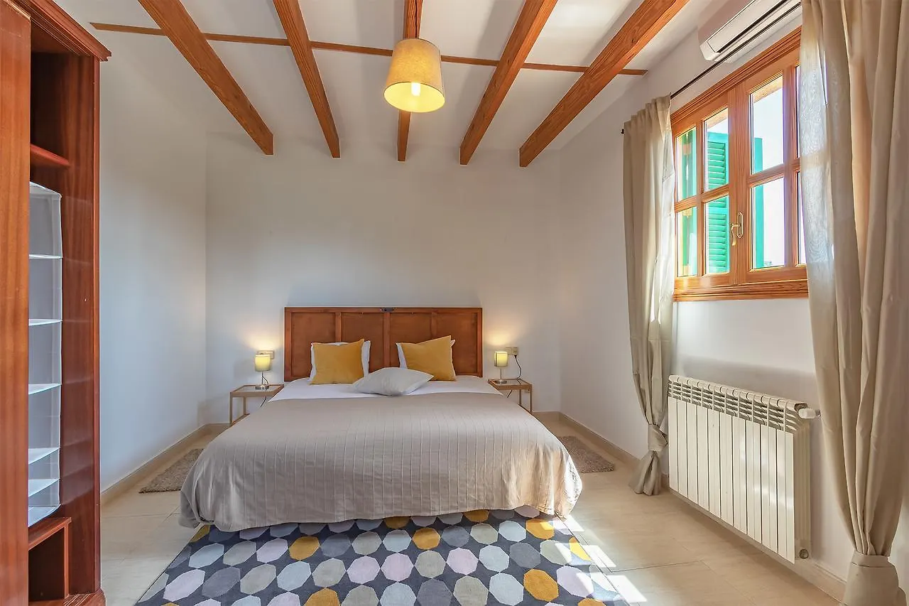 Bonita Sencelles Guest House Country house