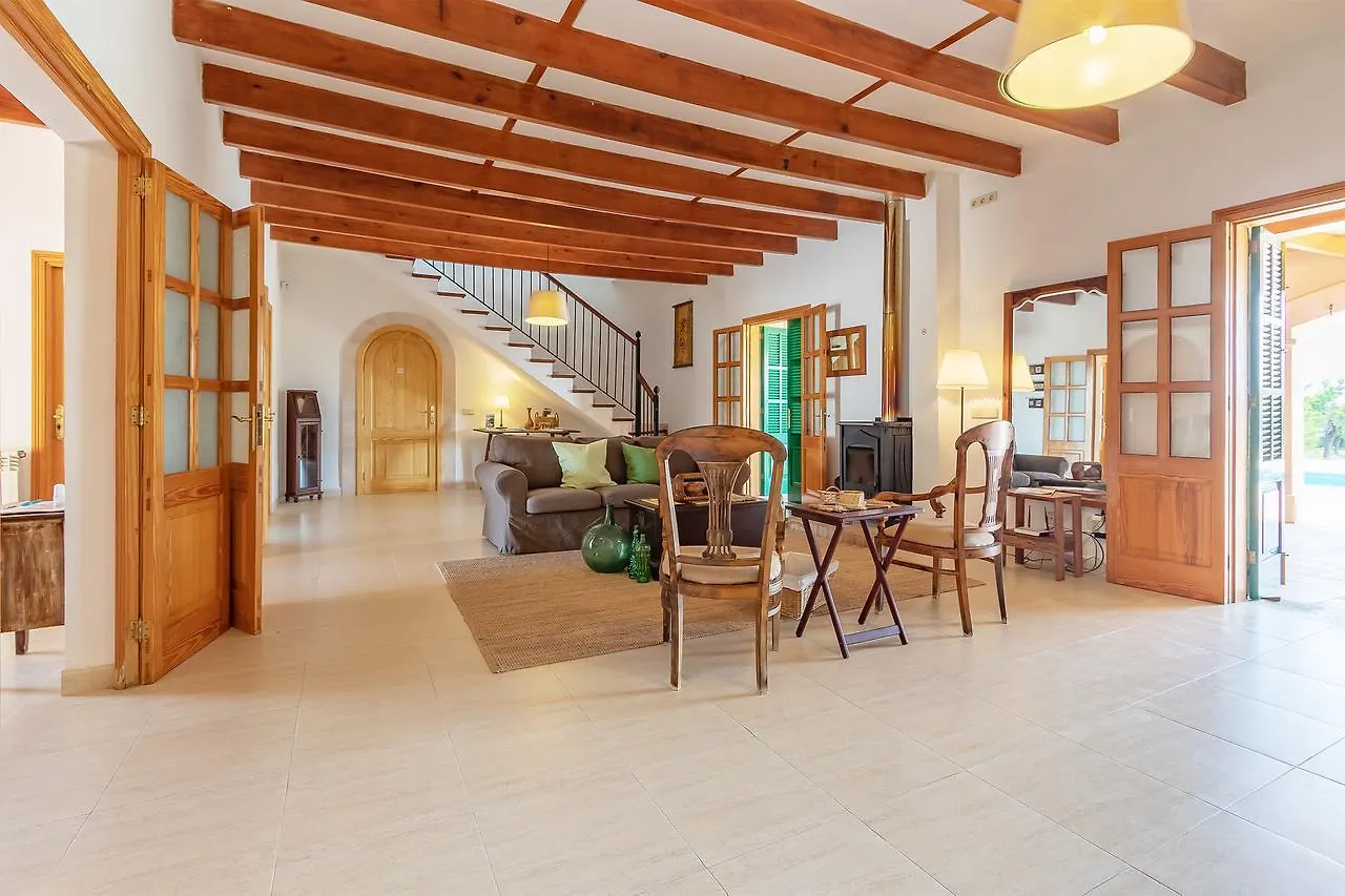 Bonita Sencelles Guest House Country house